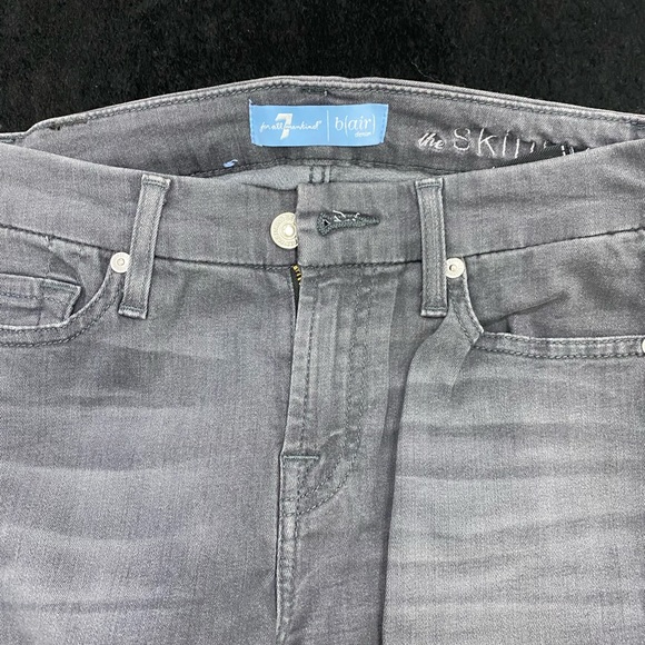 7 for all Mankind Women Skinny Jeans - Picture 7 of 9